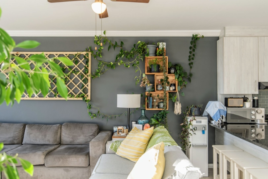 2 Bedroom Property for Sale in Humewood Eastern Cape